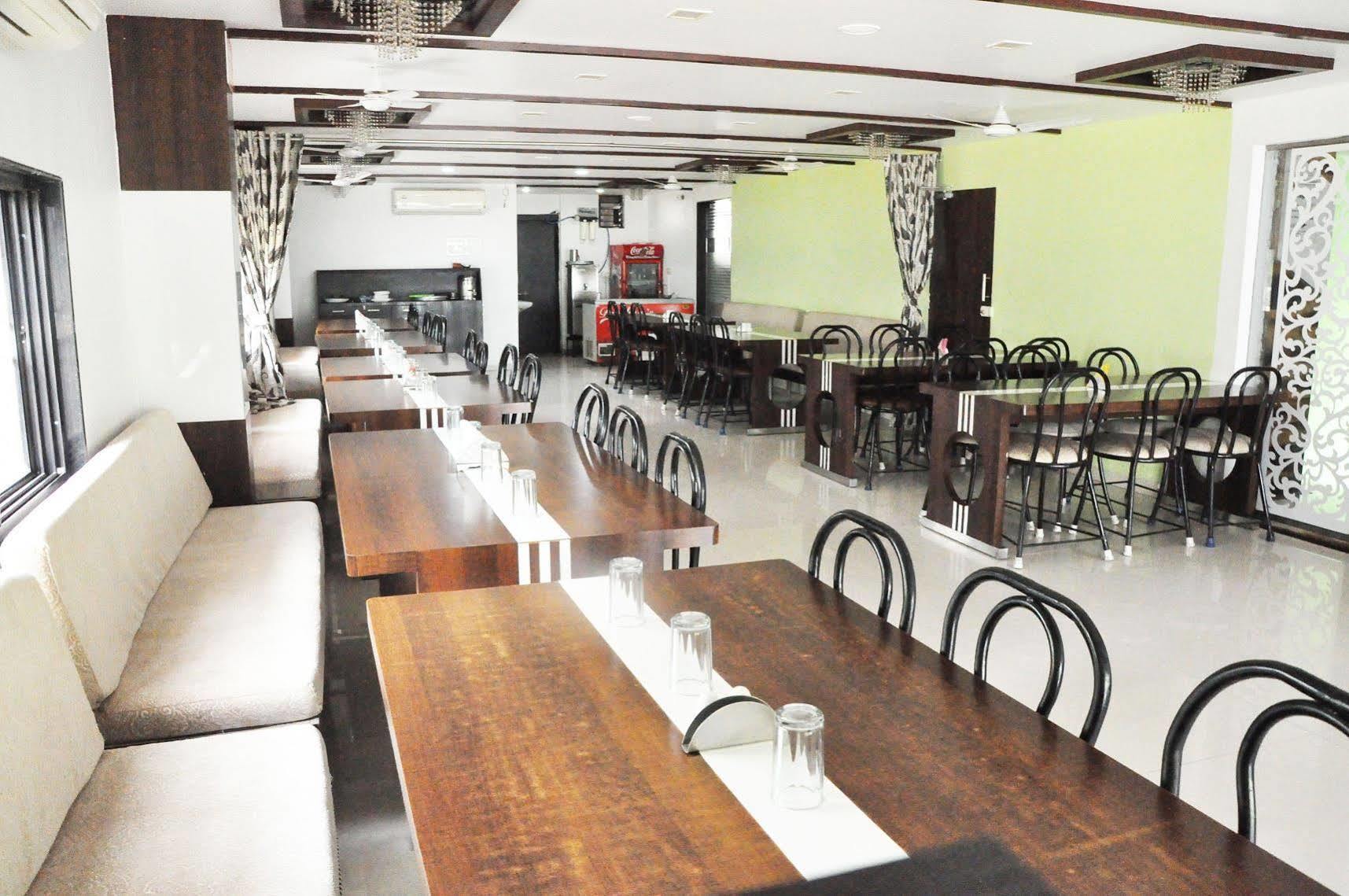 Hotel Sahara Aurangabad  Eksteriør bilde